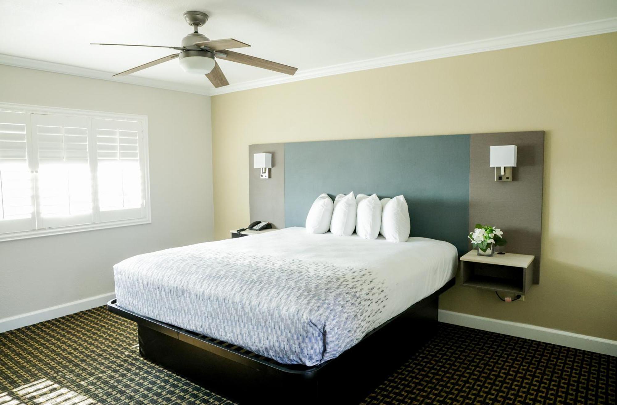 Sea Breeze Inn - San Simeon Kültér fotó