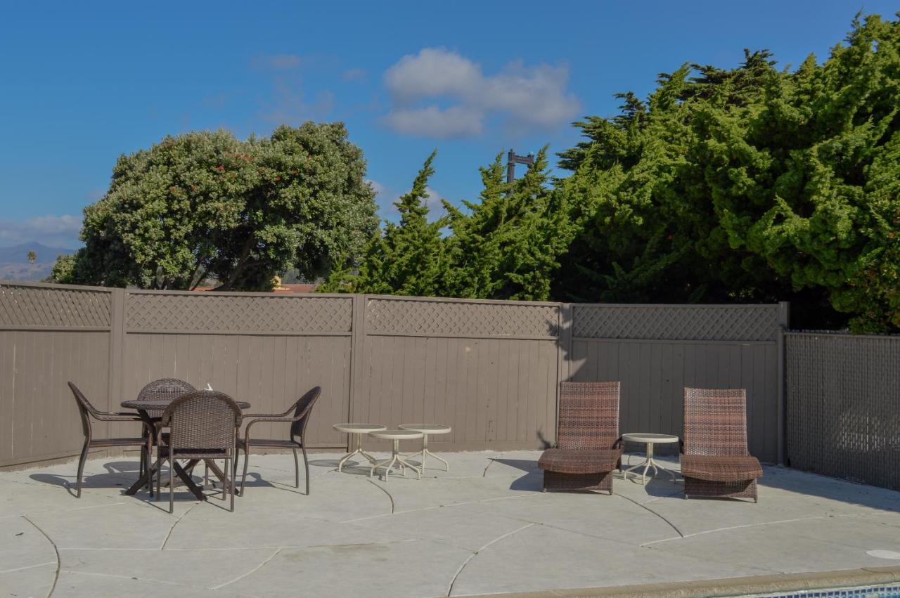 Sea Breeze Inn - San Simeon Kültér fotó