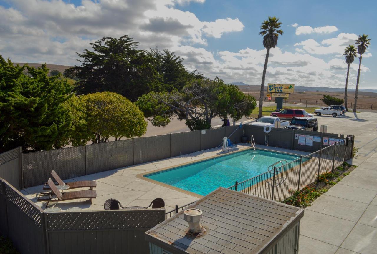 Sea Breeze Inn - San Simeon Kültér fotó